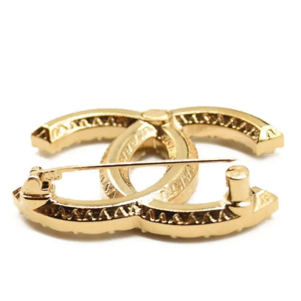 CHANEL Large Gold & Crystal CC Brooch